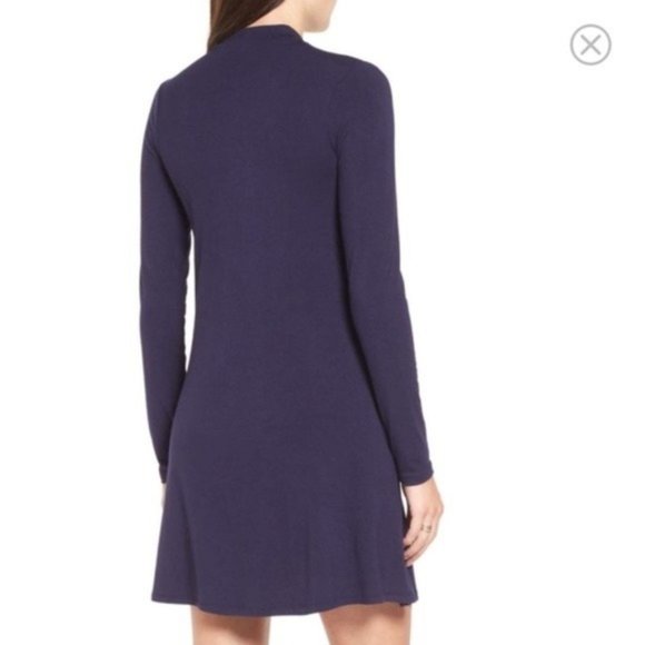 NWOT Socialite Mock Neck Knit Shift Dress XS - Picture 3 of 4